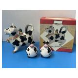 Darjeeling Bessie Teapot & cow salt/pepper