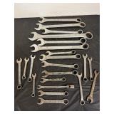 Combination Wrenches looks all to be standard