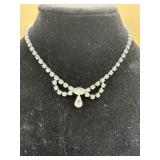 Vintage clear rhinestone necklace