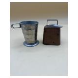 Congoï¿½s bell and collapsible cup