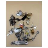 Vintage keys lot