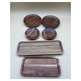 Carved wooden bowls / trays lot