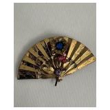 VTG CORO Floral Fan Pin Brooch Gold Tone Prong