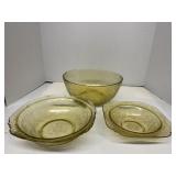 Depression Amber Yellow Bowls 3 pcTwo bowls has
