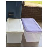 Two Totes with Lids
