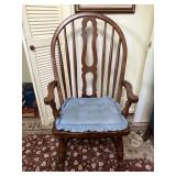 Vintage Amish-style wooden Windsor armchair, with