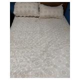 Full Queen Beige Needlework with Pillow Shams