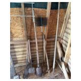 Tools asst Garden needs new Handles