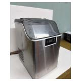 Counter Top Ice Maker with scoop