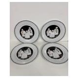 dinner plates features a distinctive black and