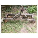 Box scraper tractor attachment (heavy bring help
