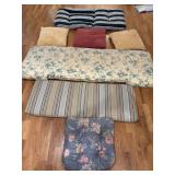 Assorted Cushions Pilows
