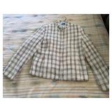 Ladies size 10 Blazer Been freshly Dry cleaned
