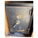 Antique Reliable Safe and Lock Co Safe with Key