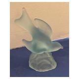 Vintage L.E. Smith blue frosted satin glass bird