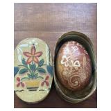 Pennsylvania Dutch pin-scratched egg, a folk art