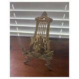 Vintage Ornate Flower Art Picture Book Stand