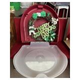St Patrickï¿½s Day wreath with snaplock wreath