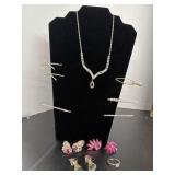 Elegant Costume Necklace Hairpins Earrings