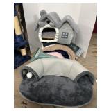 Pet blankets, pet house and play.