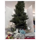 Christmas Tree with Floral. Tote included