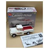 AMT/ERTL 1955 Chevrolet Cameo Pickup 6053- 1:25