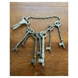 Vintage skeleton key lot