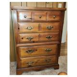 34x46' Broyhill Chest of Drawers (Heavy please