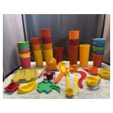 Vintage Tupperware Tumblers Glasses and Kitchen