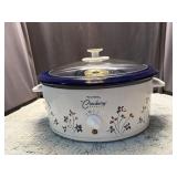 West Bend Crockery Cooker with lift out bowl