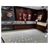 Set of 3 display cases 2 straight cases 1 angle