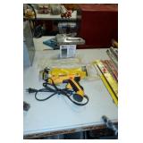 Dewalt Electric Glue Gun + Arrow Heavy Duty Staple