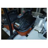 Rigid 4 gallon shop Vac