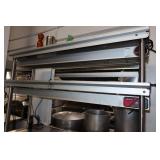 Expediter Station With Heat Lamp