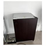Sub-Zero Under Counter Refrigerator