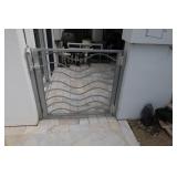Aluminum Wave Gate