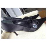 Escada Black Satin Heels. Size 40 1/2