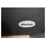 Mintek MDP-1020 Portable DVD Player 10.2"