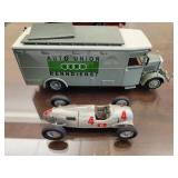 Model Racecar Transport with Car 1:43 Scale
