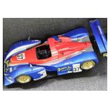 Lola B2K/10 Judd Banana Joe