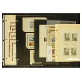 Worldwide Stamps Souvenir Sheet Accumulation, doze Worldwide Stamps Souvenir Sheet Accumulation, doze