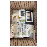 Worldwide Stamps in various formats, 1,000+ in med