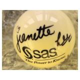 Jeanette Lee & Mike Massey  Autogrpahed pool cue b