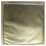 Australia Stamps 800+ mint stamps, mostly hinged.