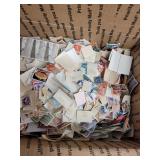 Worldwide Stamps off paper mix, many thousands of