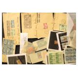 US Stamps Accumulation in a variety of formats, lo