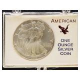 US Coins 2 Silver Eagles Uncirculated Group