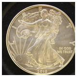 US Coins 2 Silver Eagles Uncirculated Group