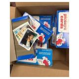 1981-1982 Topps in 8 Vending Boxes, opened, 6 vend