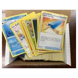 2021 Pokemon Cards, 200+ with some duplication, di